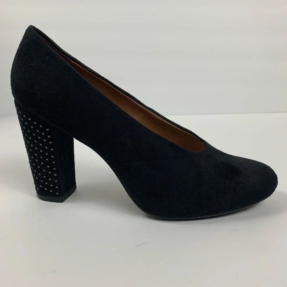 Nicole Black Genuine Leather Suede Chunky Heels Metal Studs Size 7.5 Like New